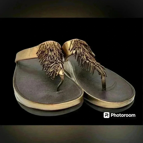 Women’s size 10 FitFlops, Cha-Cha, in bronze - Picture 1 of 11